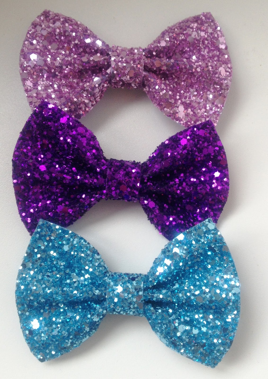 Fun Glittery Bows for Spring - Sophie Rose