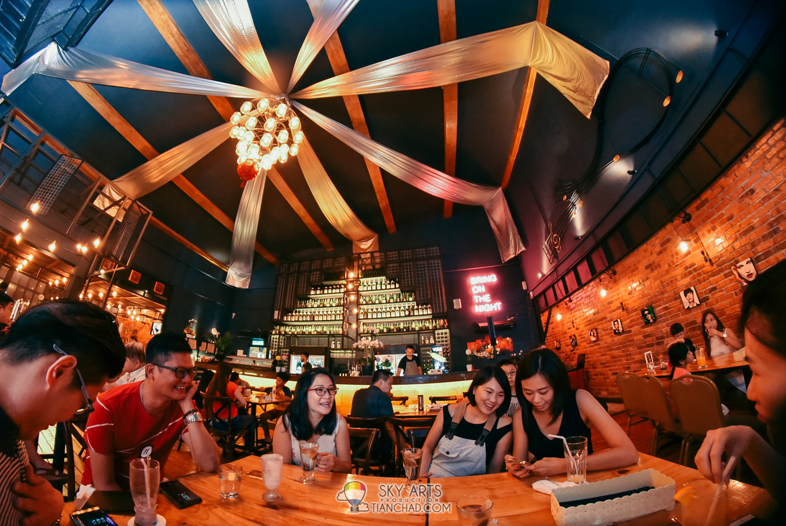 Jam Factory Puchong Bring On The Night with Seafood