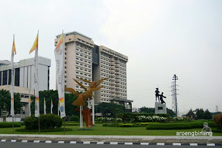 patung pak tani menteng jakarta