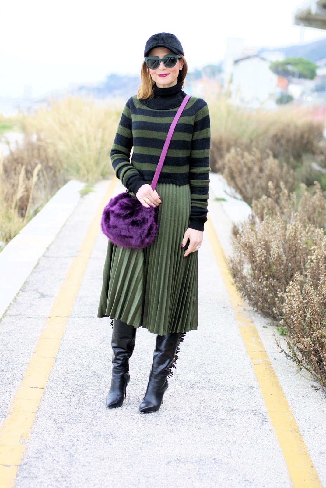 Faux fur bag and Muff with green pleated skirt on Fashion and Cookies fashion blog, fashion blogger style