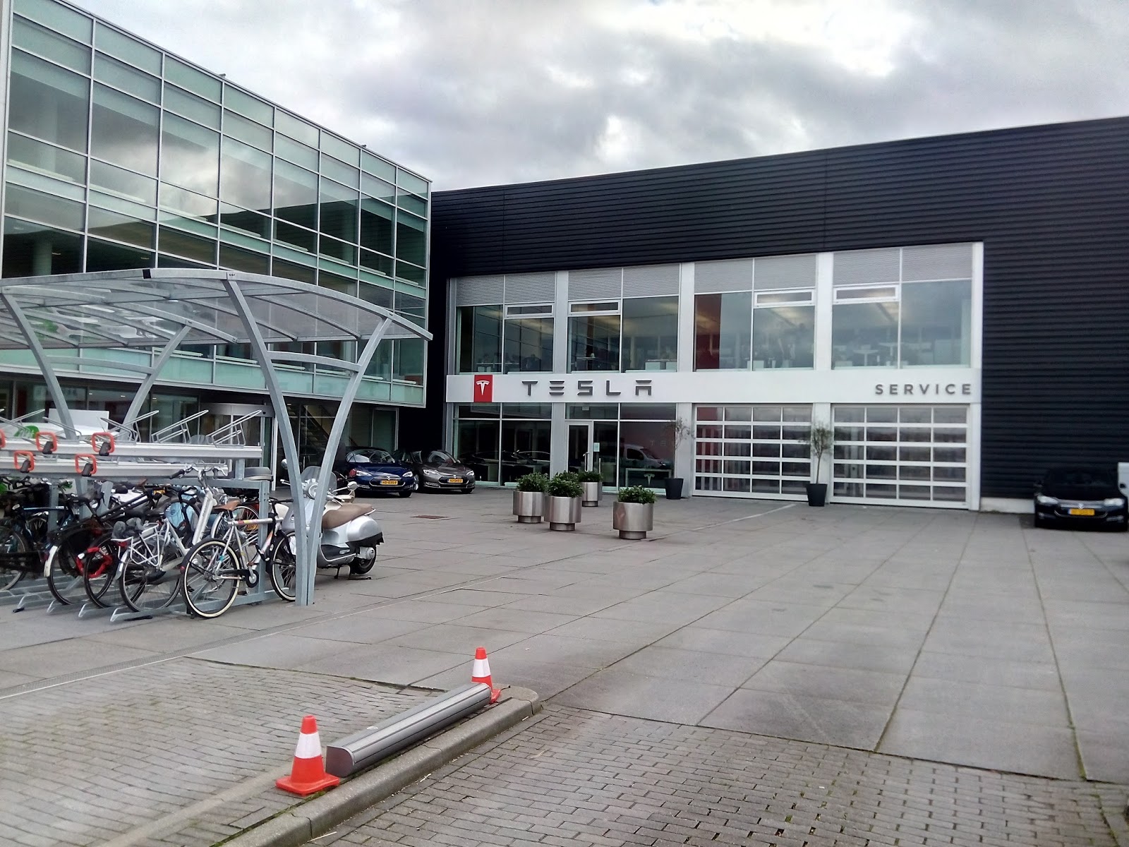 Porsche 914E Electric Conversion and Tesla Obsession Tesla Amsterdam