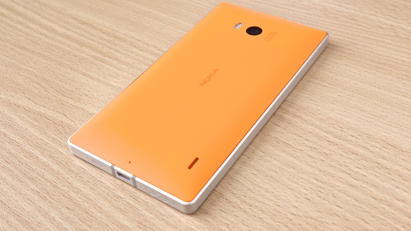 Nokia Lumia 930 2