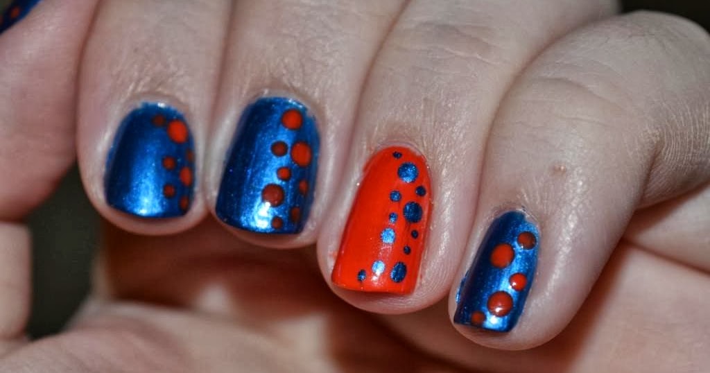 Partly Cloudy With a Chance of Lacquer: Florida Gator Nails - Week 6