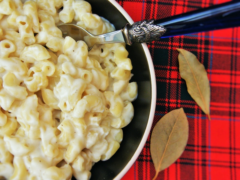 Creamy Cauliflower Macaroni Cheese Vegetarian and Vegan Recipes