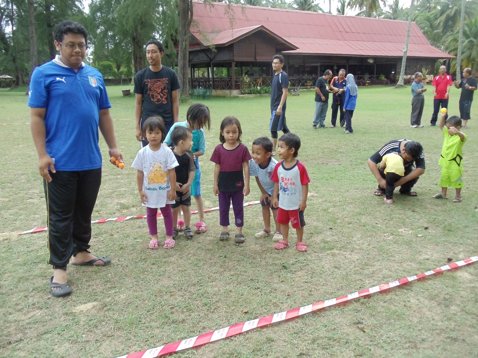Permainan Anak Laki Laki Ciuman Mainan Toys