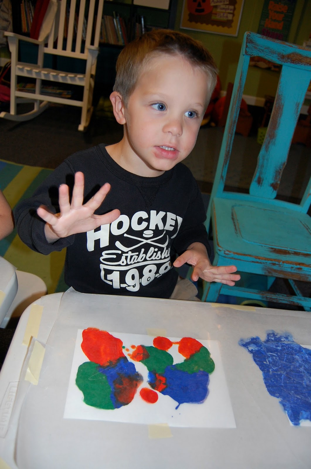 Miss Ashley's House "Finger" Painting Without the Mess!