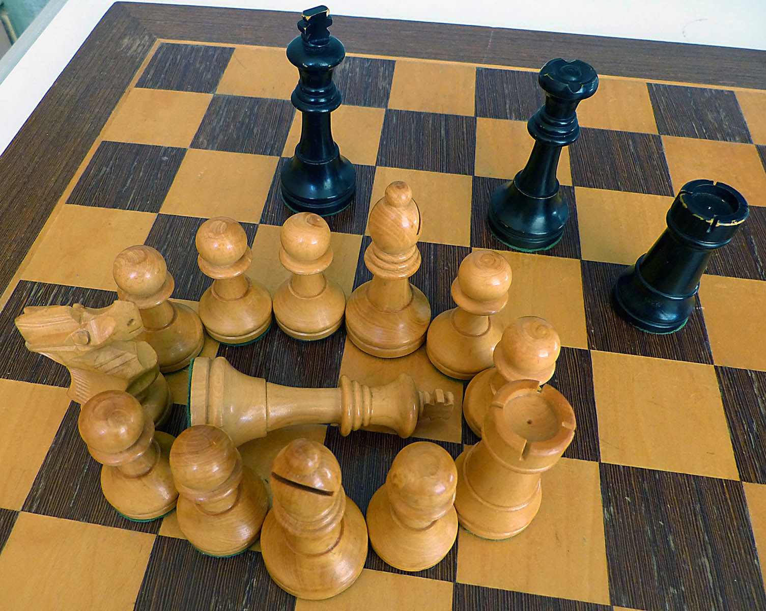 Entusiasco Ajedrez. El Momento De Abandonar