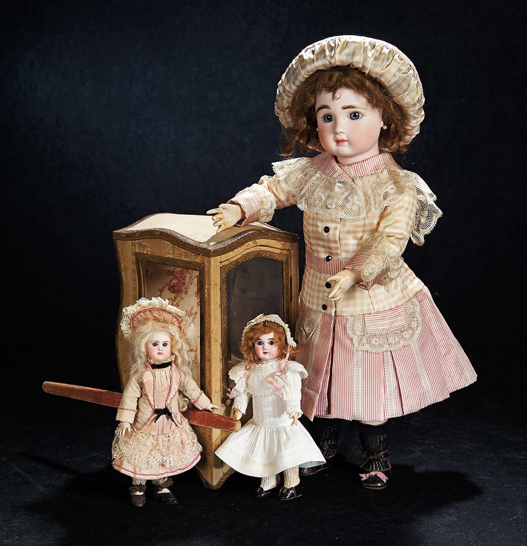 Куклы из фарфора. Кукла фарфоровая. Антикварные фарфоровые куклы. Винтажные куклы. Красивые старинные куклы.