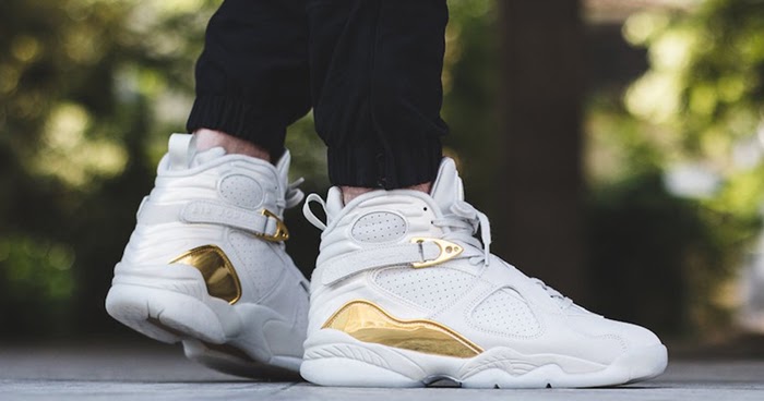 champagne 8s on feet