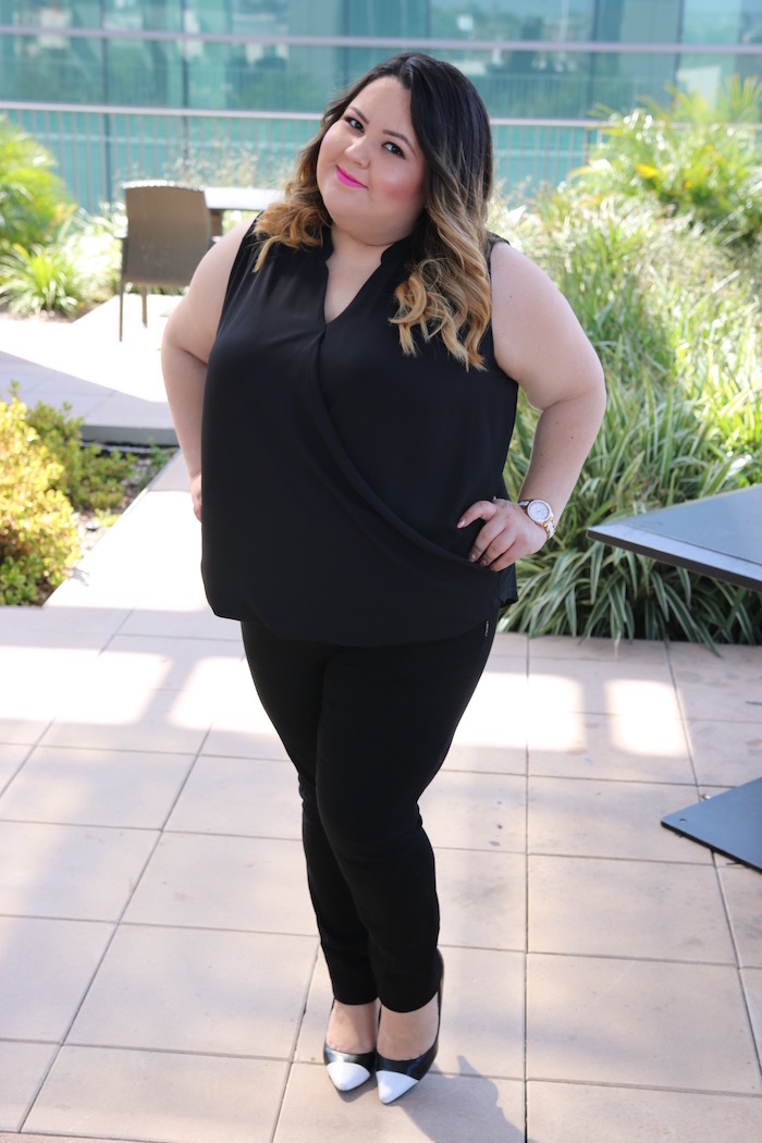 Plus size blogger, Alessandra Gonzalez, shows you how to wear a black monochromatic look.