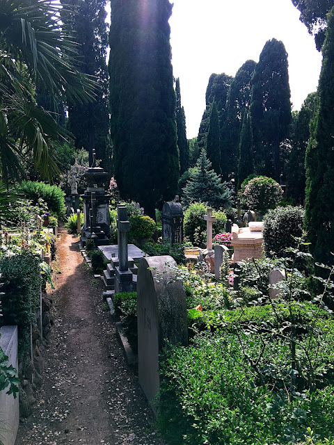 Cemetery-For-Non-Catholic-Foreigners-Rome cemetery-rome