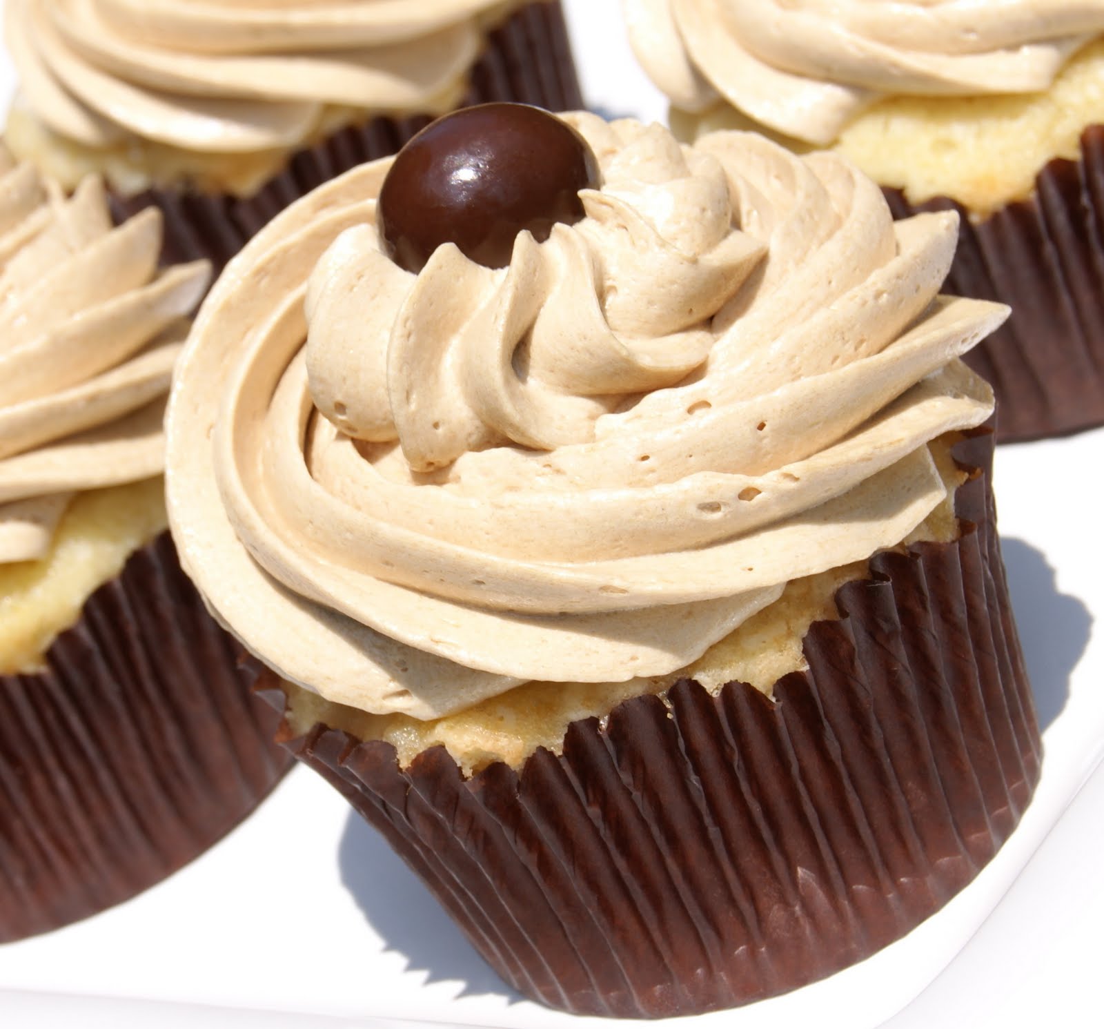 the-best-vanilla-cupcake-the-best-coffee-buttercream-the-kitchen-is