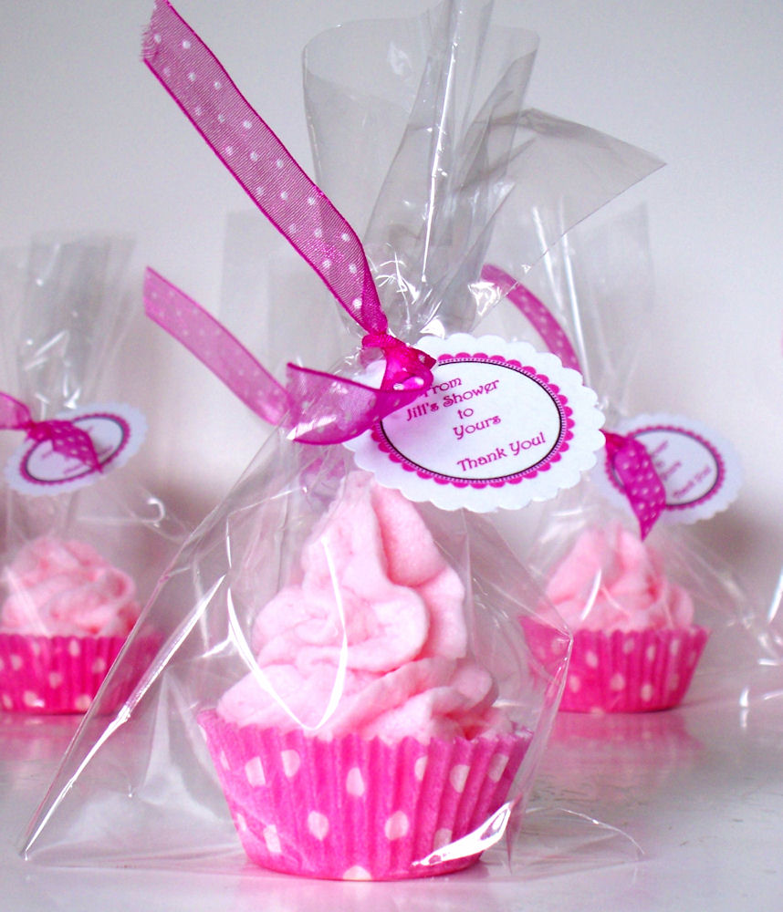 F B Essentials Cupcake Bath Bombs