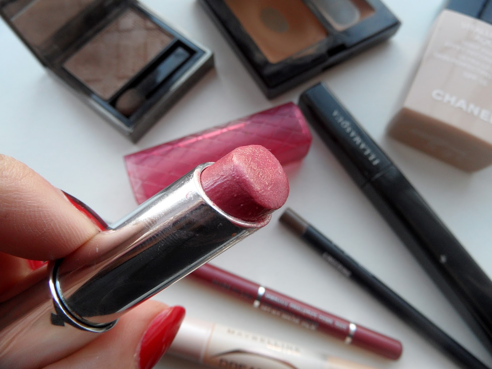 Kick Arse Red Lips: Face of the Night with MAC Velvet 