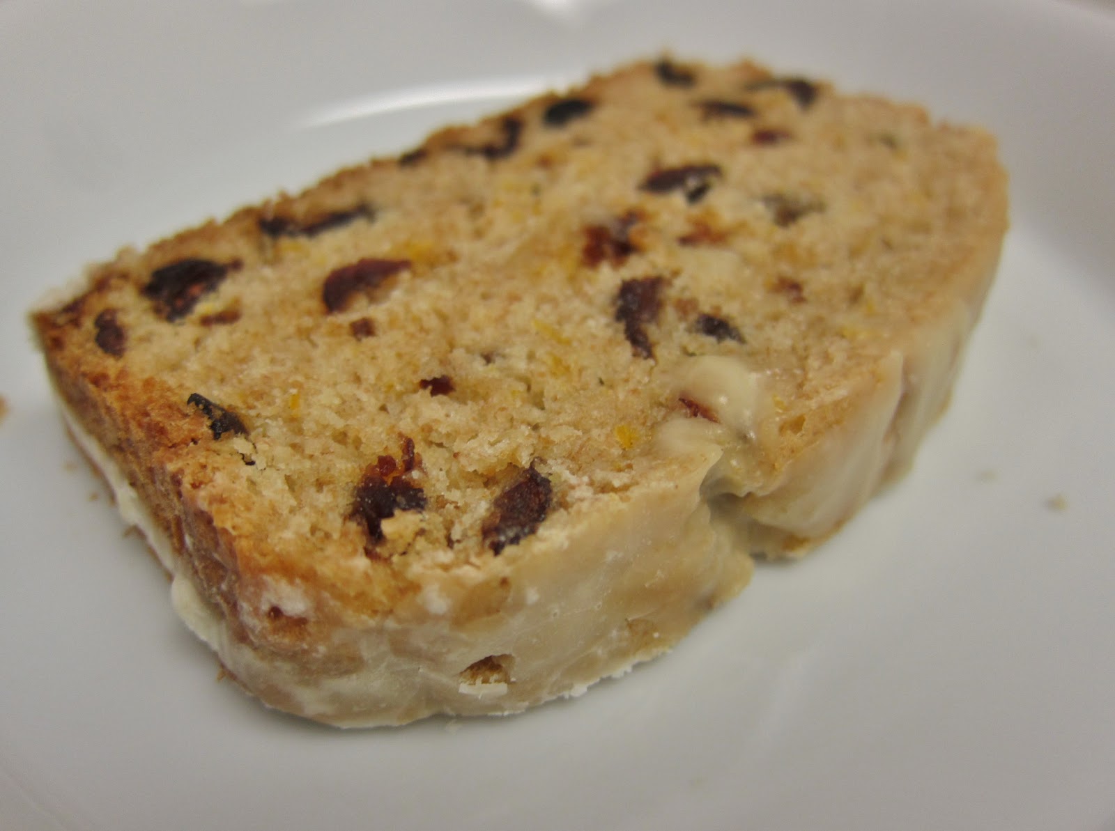 the-vegan-chronicle-cranberry-orange-tea-cake