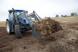 Cámara Muck Spreader & New Holland T6.165 (Echando estiércol) 