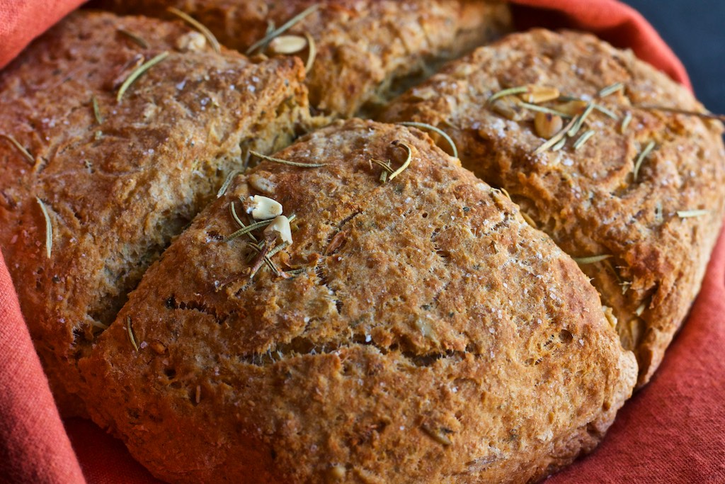 2 STEP OATS & WHOLEWHEAT IRISH SODA BREAD Tryst with Taste