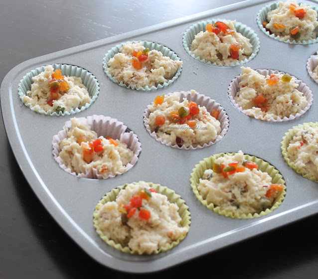 Eggless Tutti Fruity Muffins