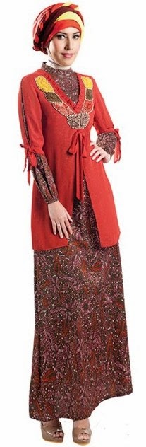 Contoh model  gamis batik  kombinasi  brokat polos dua  warna  