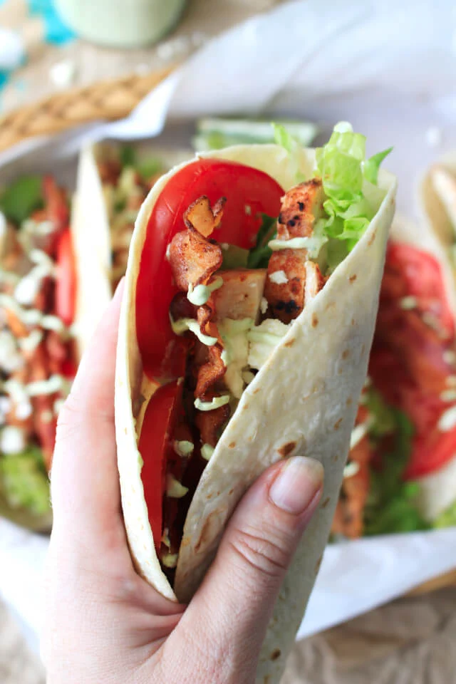 BLT Grilled Chicken Tacos are a fresh and summery twist on tacos made with classic BLT ingredients, dry-rubbed grilled chicken, and a cool avocado ranch drizzle. #MissionOrganics #ad @missionfoods