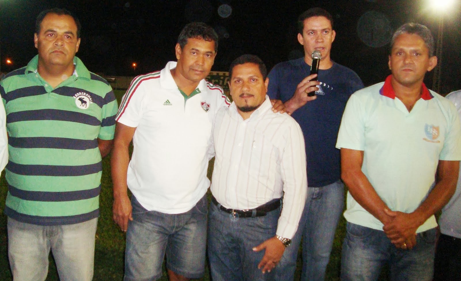 homenagem ao ex-craque BADE