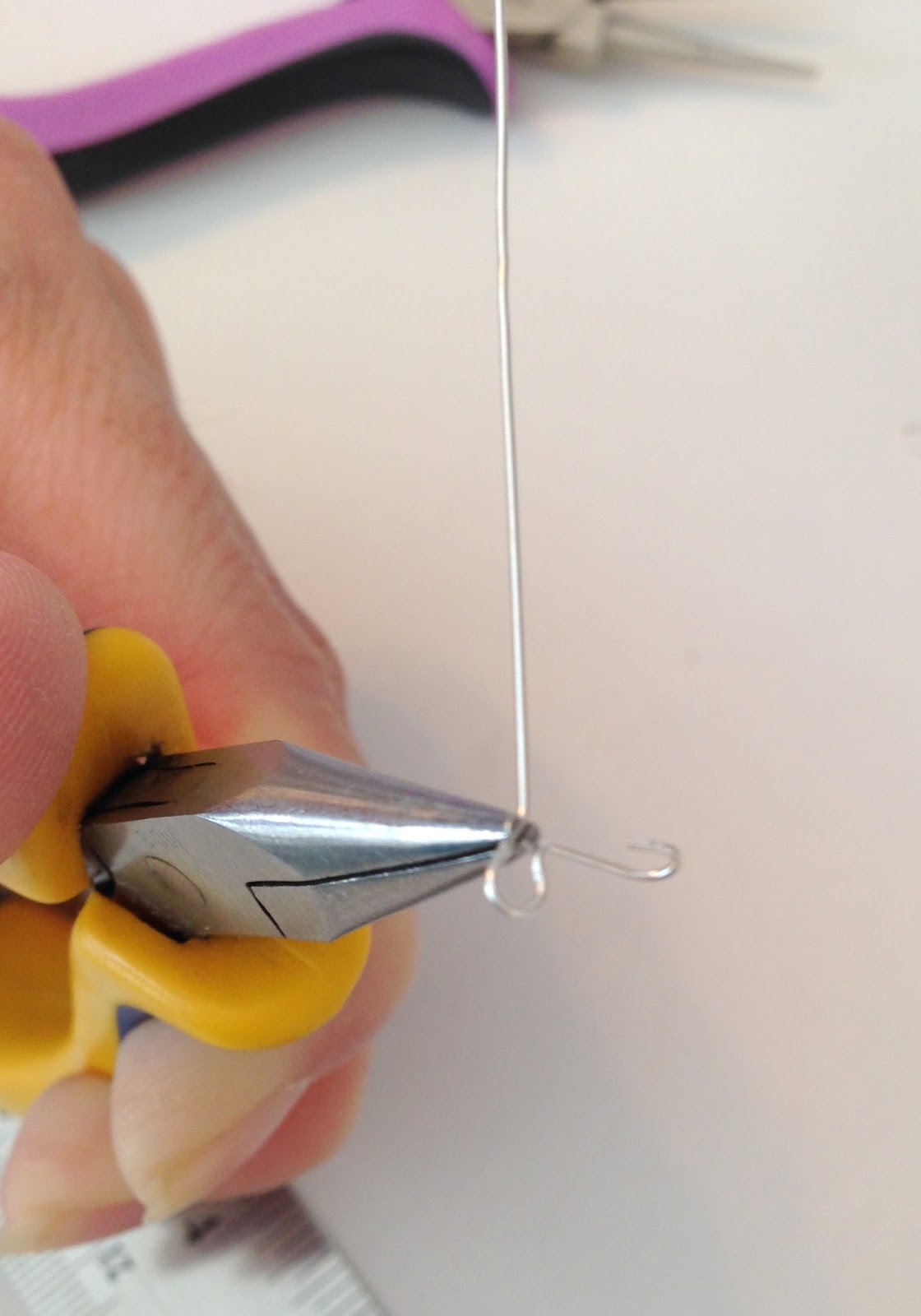 Designed by Donna D How to make kidney ear wires