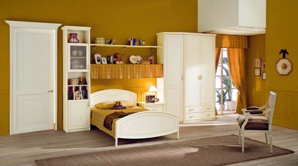 The importance of decoration study room of the small house