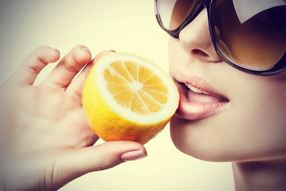 Mengenal Manfaat-manfaat Vitamin C Untuk Kecantikan Mengenal Manfaat-manfaat Vitamin C Untuk Kecantikan
