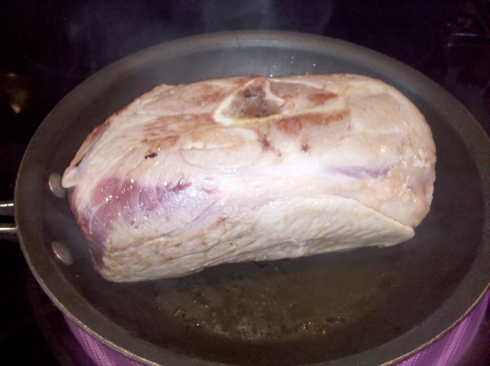 Never trust a skinny cook....: Crockpot ranch roast