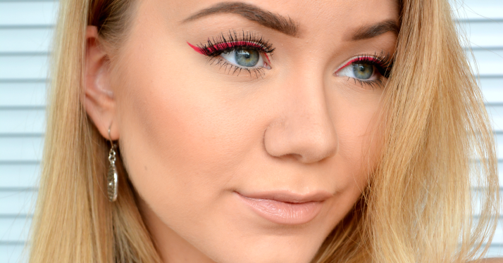 All The Little Royals: NUDE & HINT OF RED