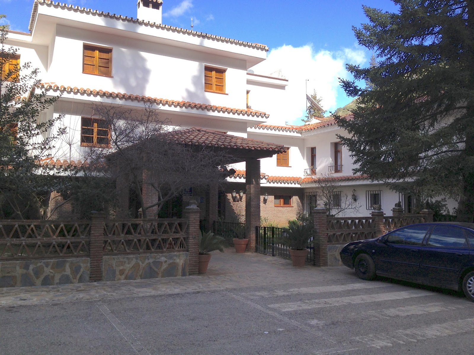 LOS BUENOS HOTELES (Guests & Hotels) Hotel Refugio de Juanar. Sierra