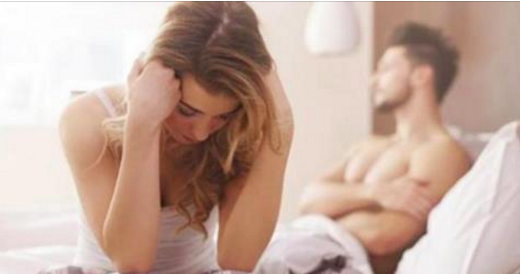 Mesdames, voici les 13 choses que les hommes remarquent en premier chez vous : certaines vont sûrement vous surprendre !