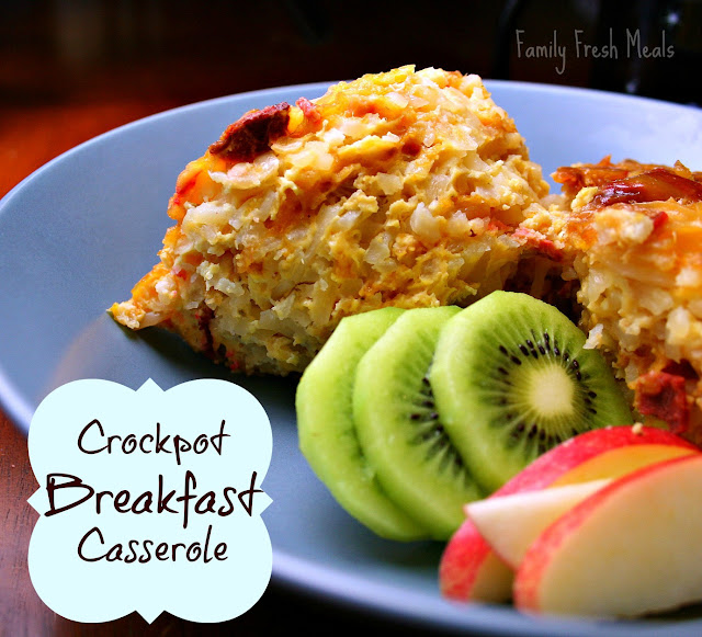 Make your crockpot slave all night and wake up to this delicious Crockpot Breakfast Casserole recipe. Perfect for Christmas morning breakfast!