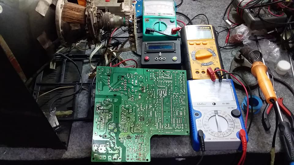 3 Cara Mudah Memperbaiki Tv Mati Total Lampu Indikator Tidak Menyala Pusat Belajar Servis Elektronik