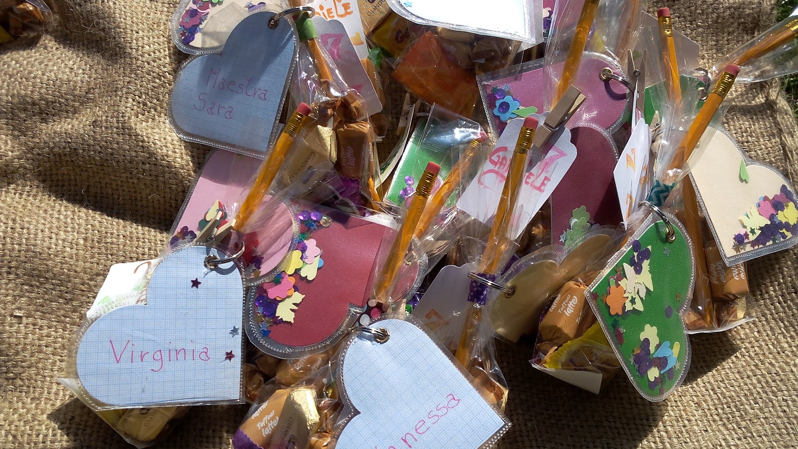 FALOGI Regalo Per Il 60&deg; Compleanno Per Donne E Uomini, Portachiavi Per Lui E Lei, 60&deg;, 60th