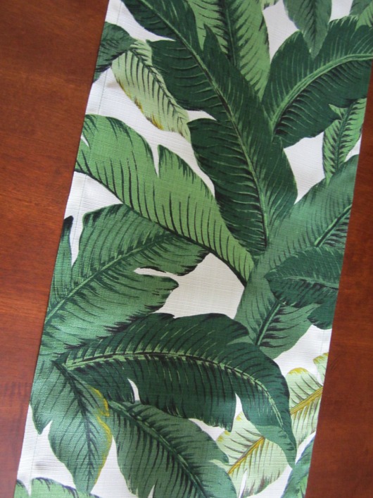 Turn your Table into a Tropical Paradise with Green Palm Leaves Shop