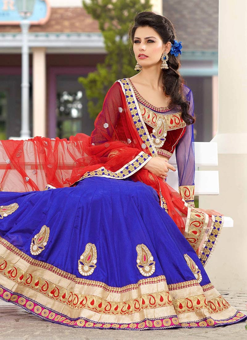 هوليوود فور عرب Designer Wear Indian Anarkali Lahenga Dresses