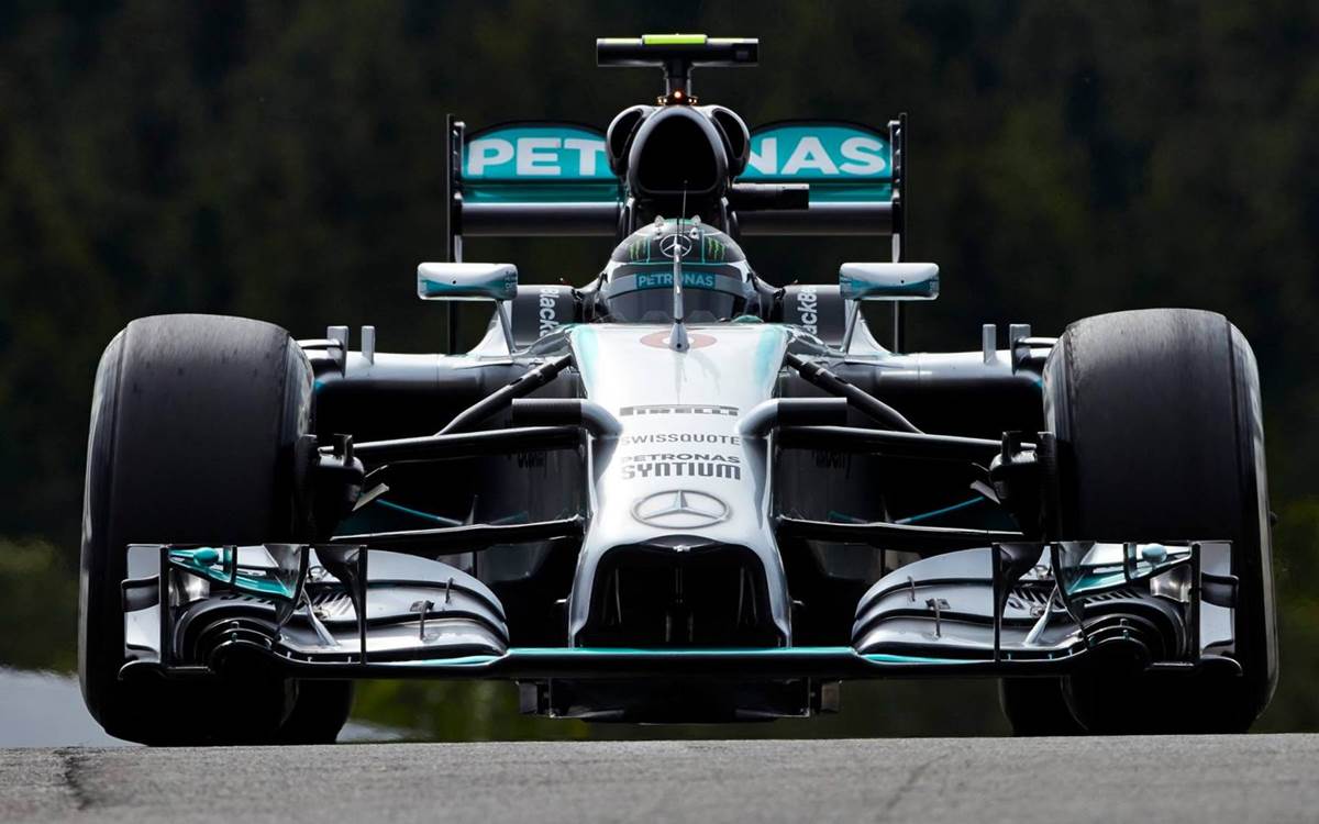 Mercedes-Benz - Nico Rosberg