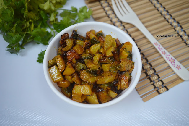 Bitter gourd potato Roast Recipe | Pavakkai Urulai Kizhangu Varuval