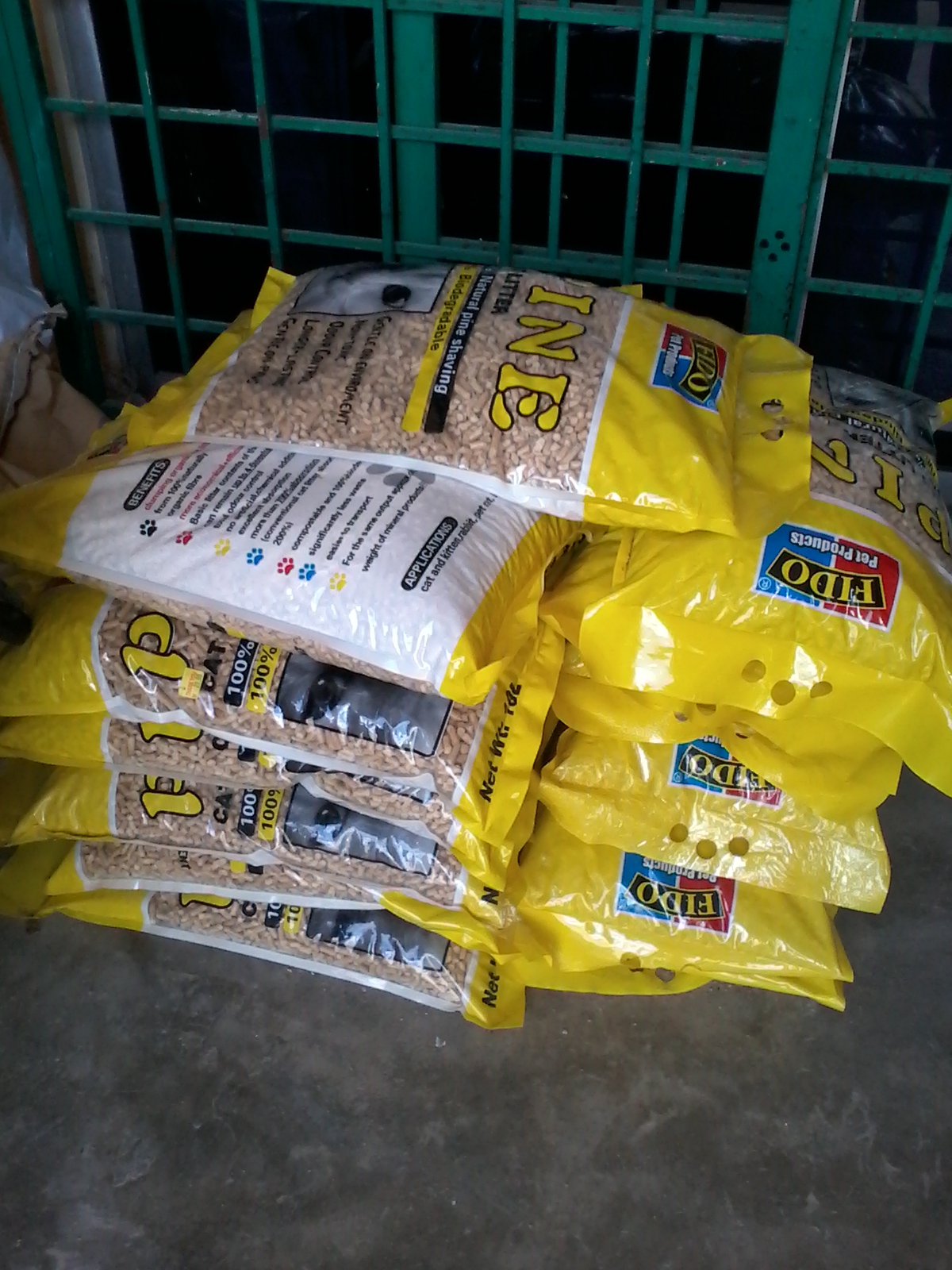 Anna PetHouse SERBUK KAYU (CAT LITTER)