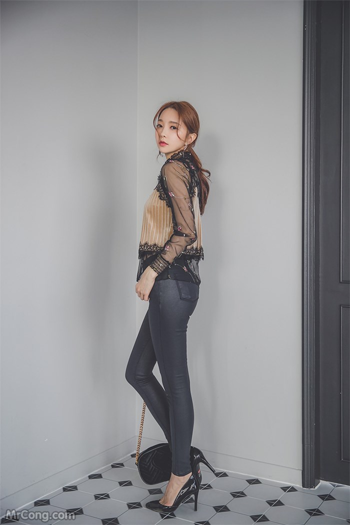 Beautiful Park Soo Yeon in the January 2017 fashion photo series (705 photos) photo 10-14