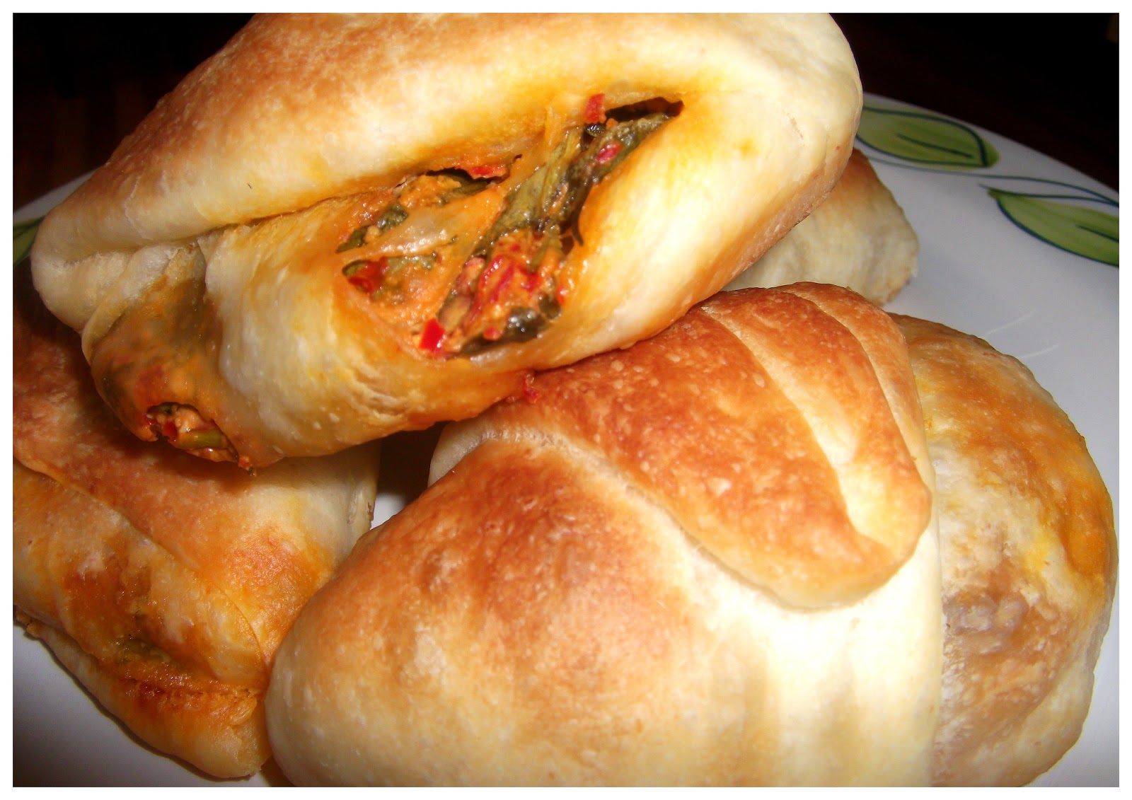 KIZLARIMLA MUTFAKTA SEMİZOTLU PAMUK BÖREK