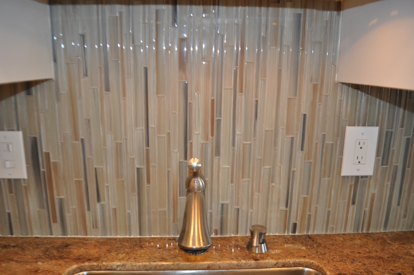 North Kihei Gl Tile Backsplash Higher Standard And Stone North Kihei Gl Tile Backsplash