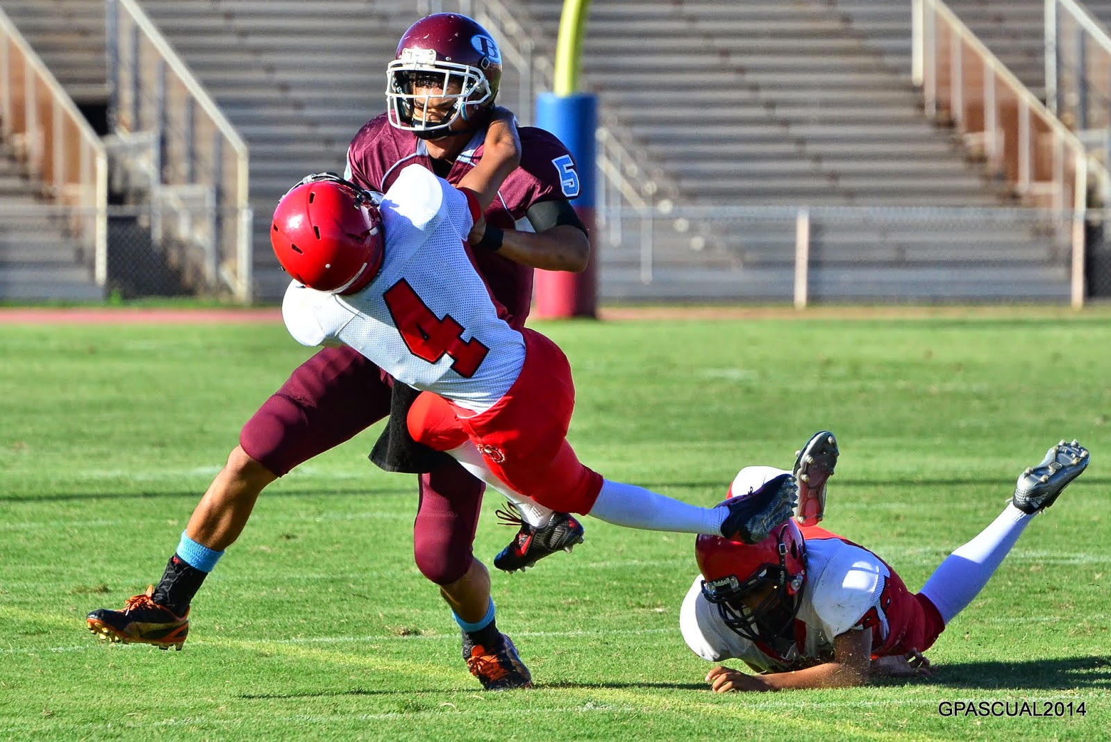 Lahainaluna Sports Shooter: LAHAINALUNA JV FOOTBALL V. BALDWIN L 0-21