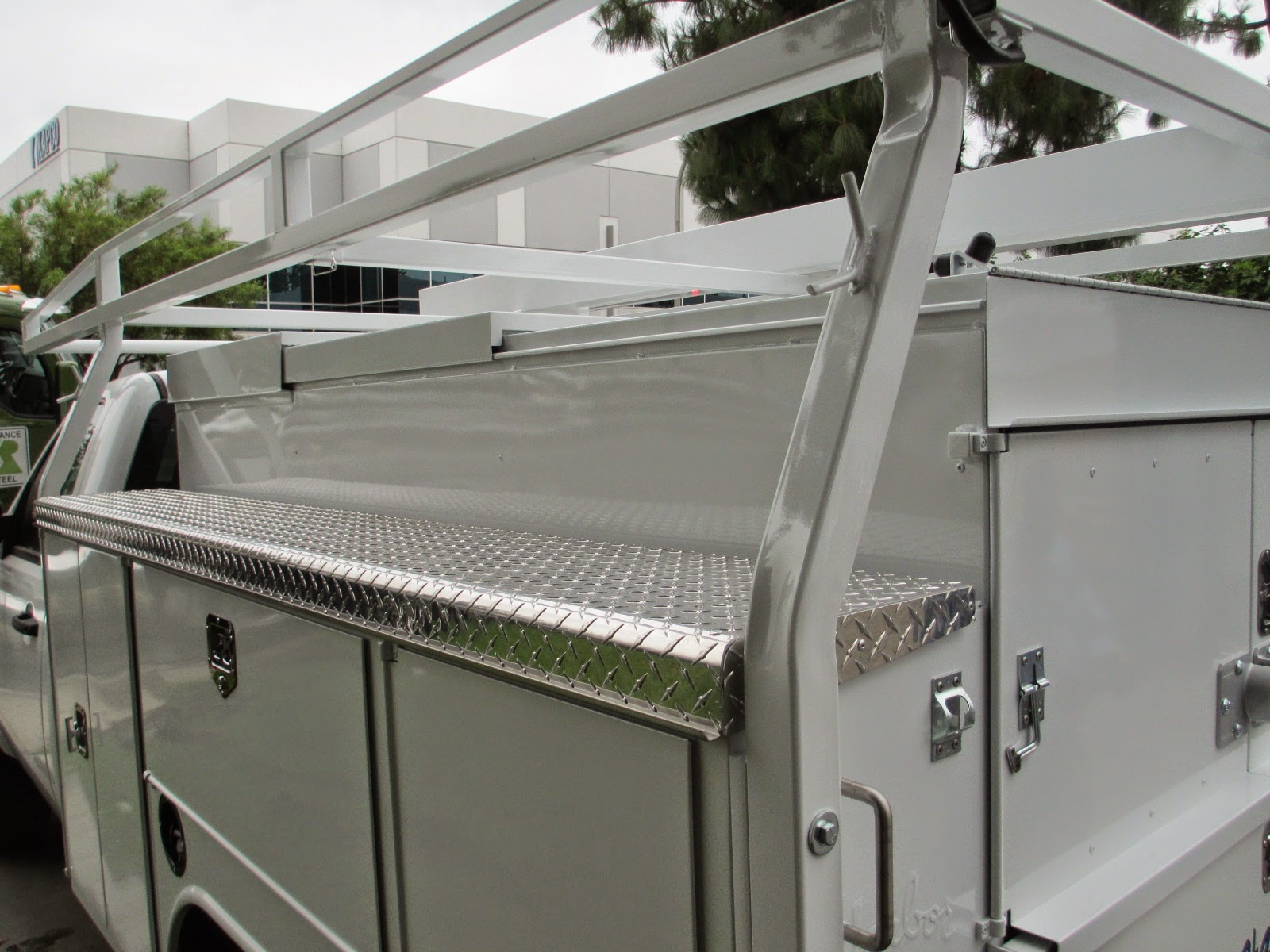 Commercial Truck Success Blog 3Piece Raised Cargo Bed Enclosure On