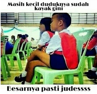 MEME BAYI LUCU MEME BAYI LUCU
