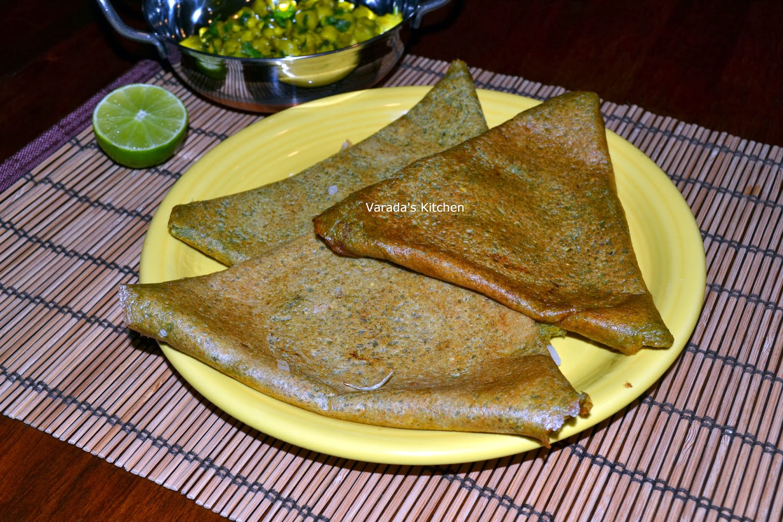Pesarattu (Mung Dosa / Moong Dosa)