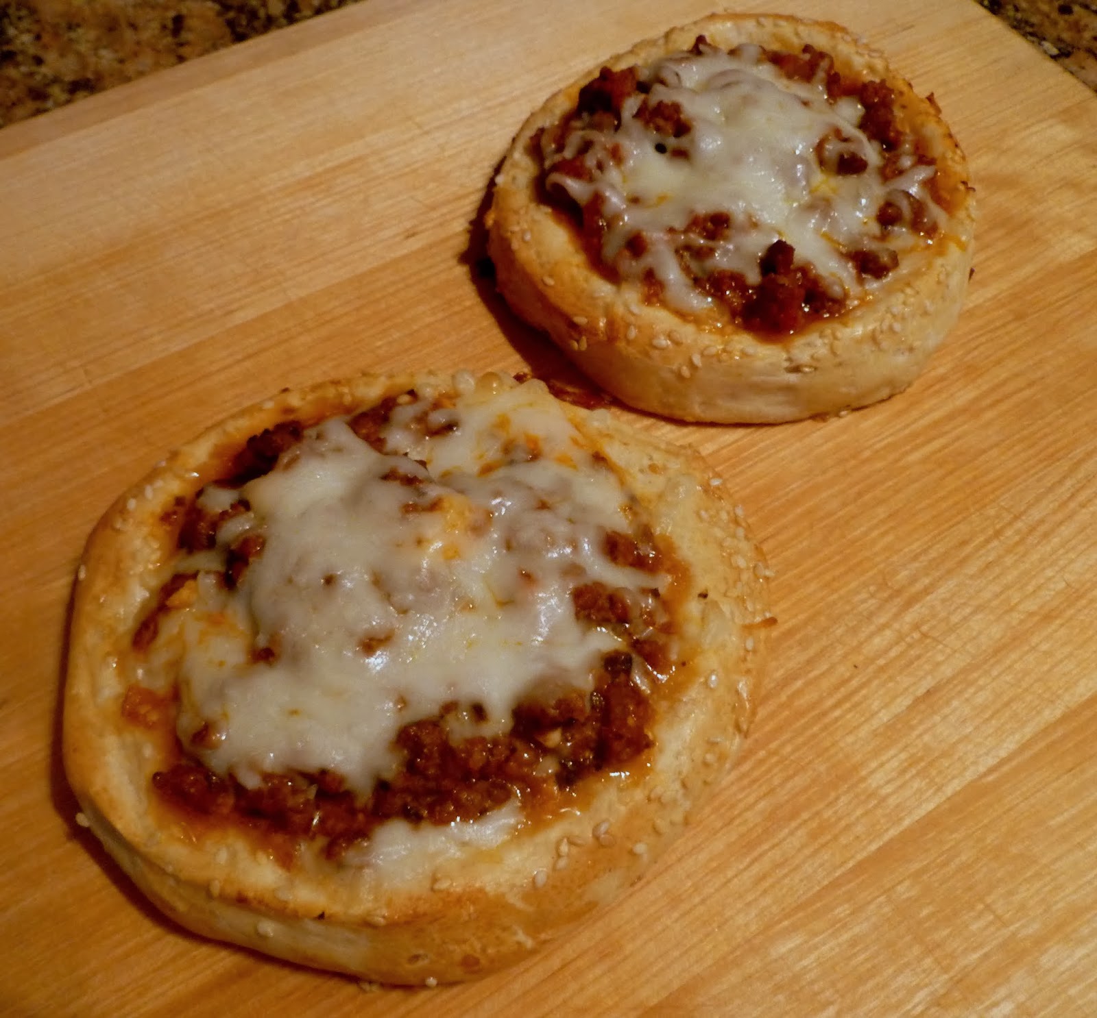The Heckman Family: Recipe: Double Cheeseburger Pizza Rounds
