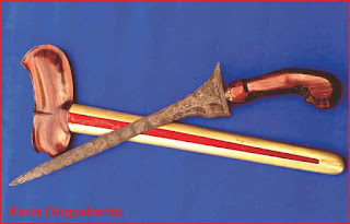 gambar-senjata-tradisional-yogyakarta-keris