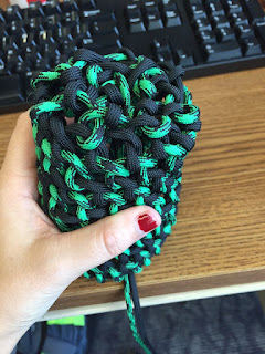 paracord can coozie